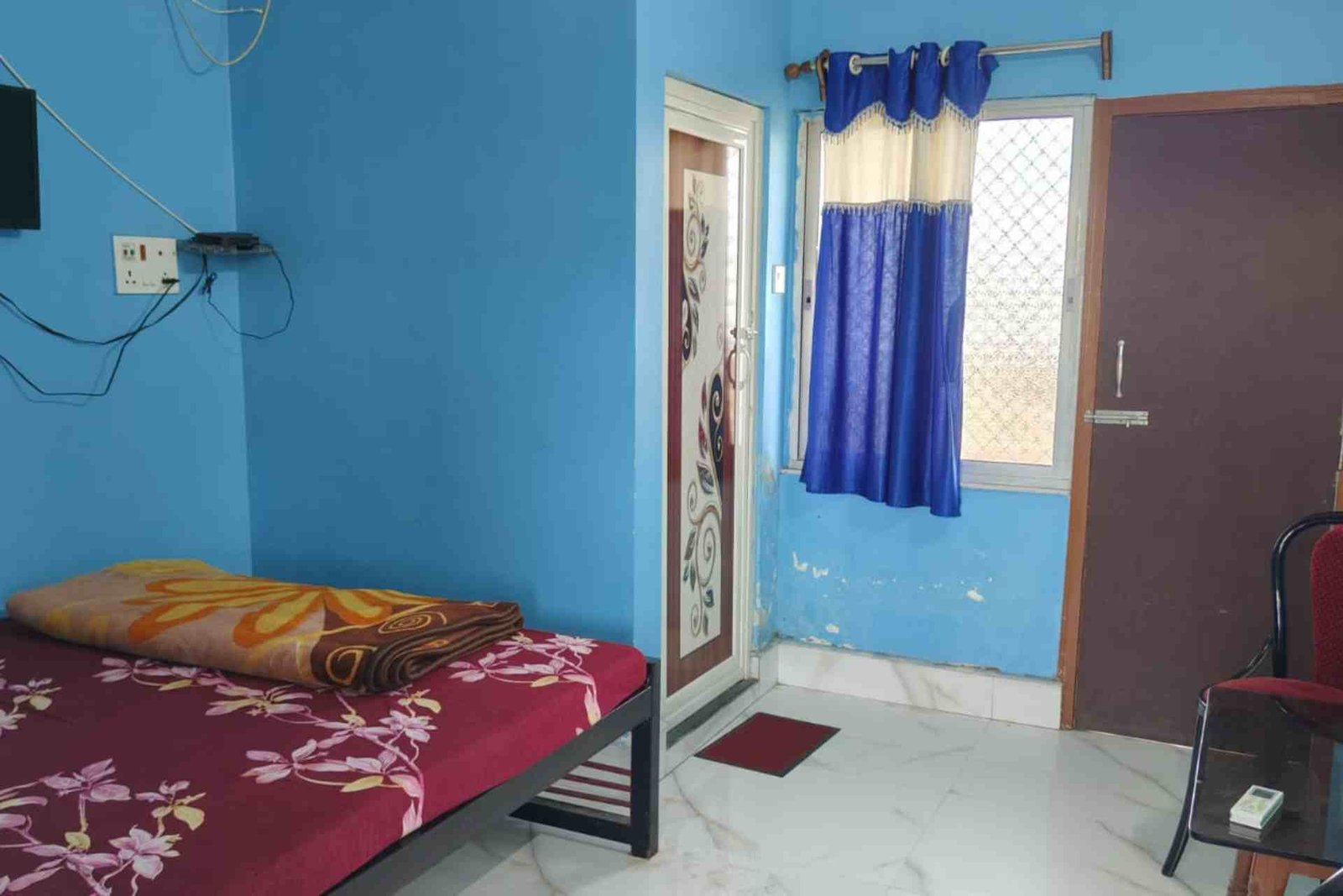 hotel sundaram hotel in bakkhali room inside view with clean room